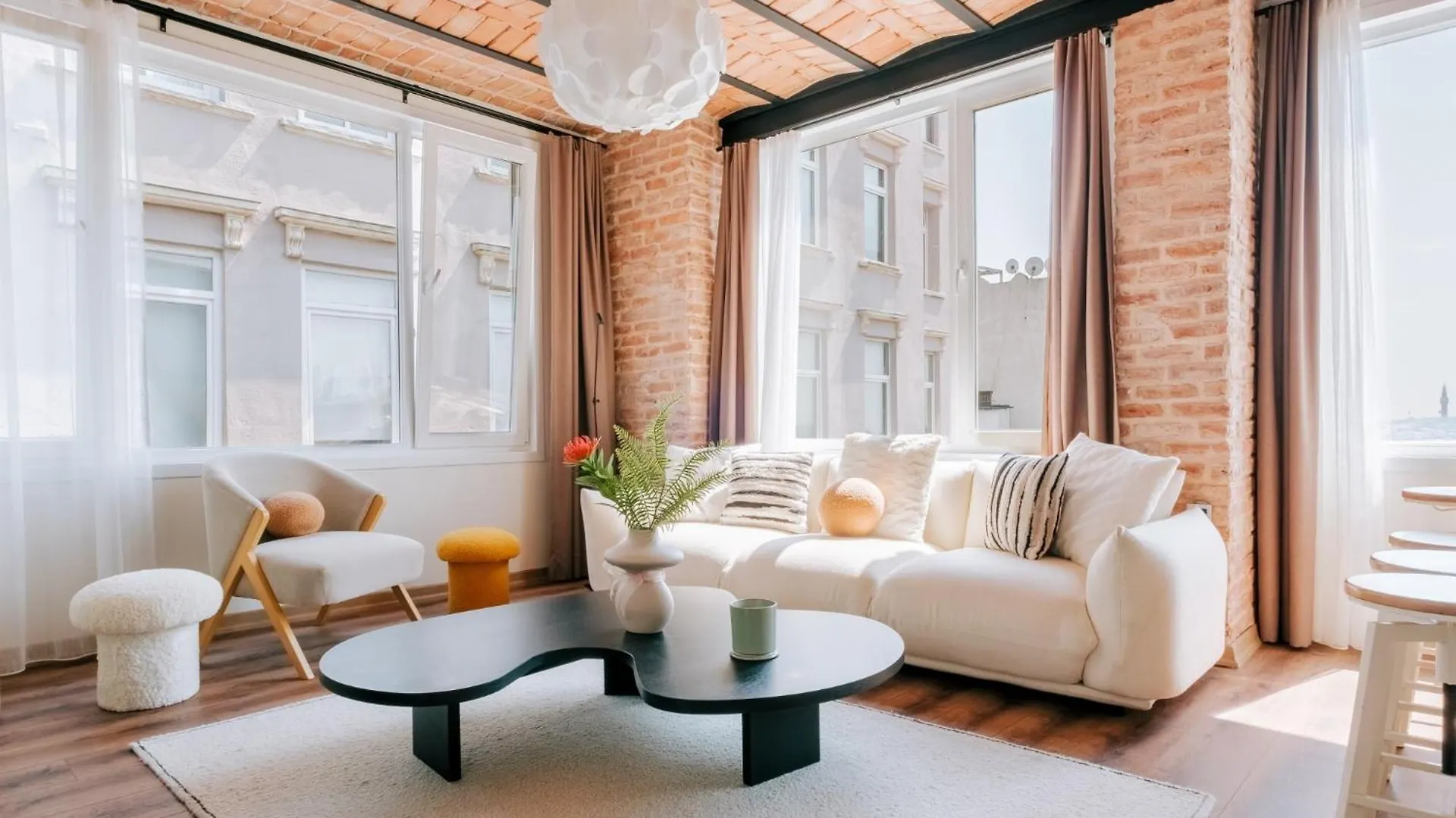 Flat W City View Near Galata Tower In Istiklal Ave location
