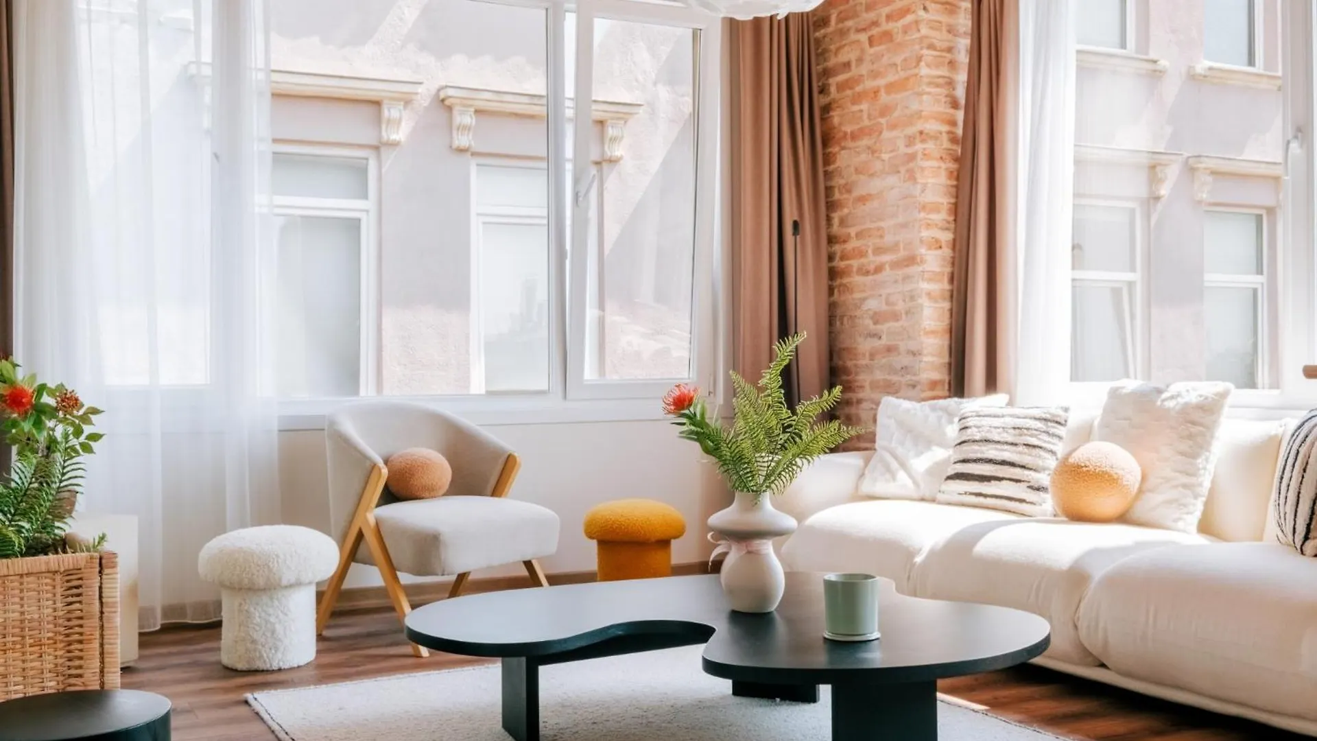 Flat W City View Near Galata Tower In Istiklal Ave Istanboel Appartement